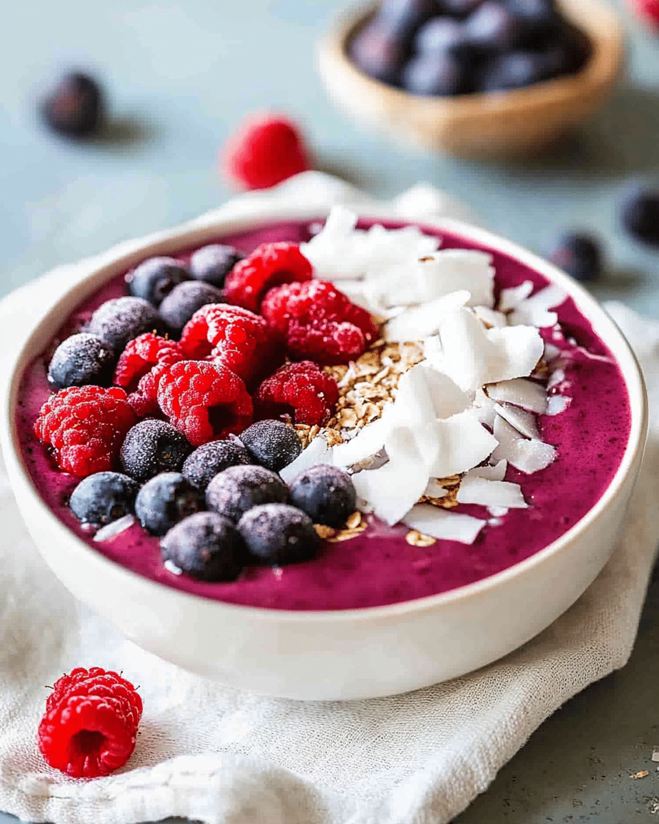 Smoothie Bowl with Berries and Coconut
