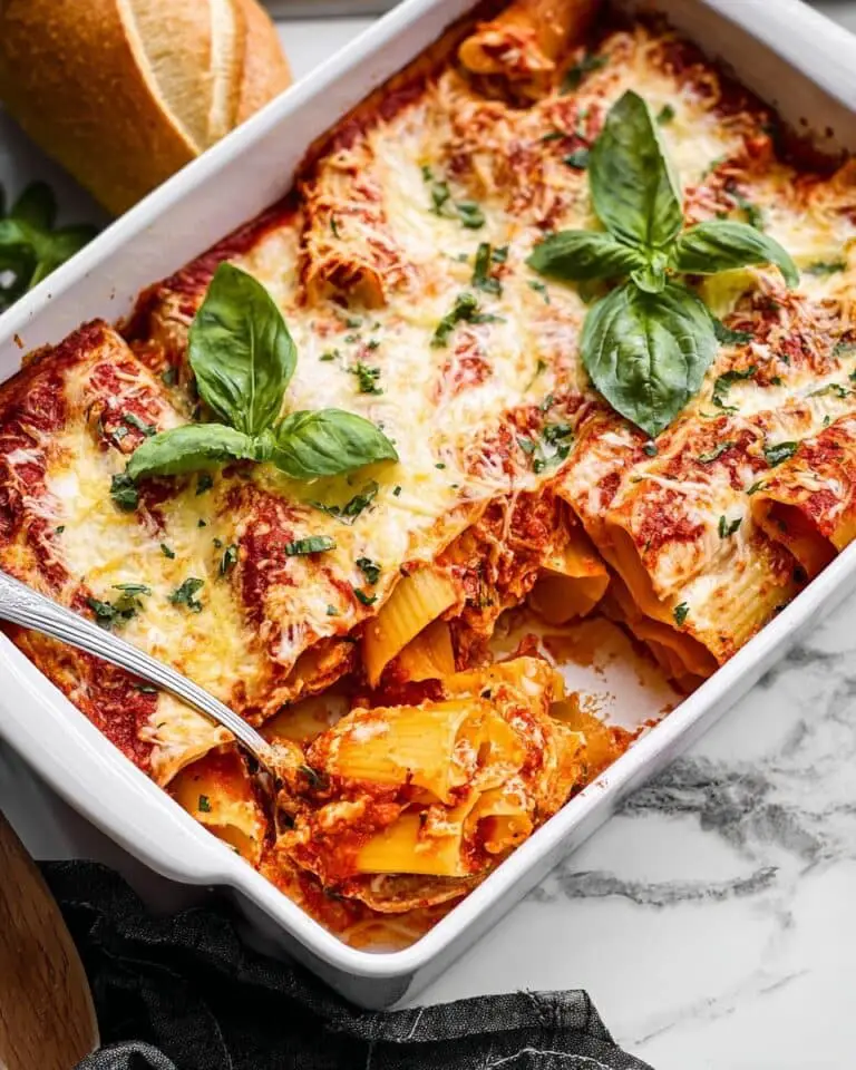 Cheesy Spinach Manicotti with Marinara Sauce Recipe