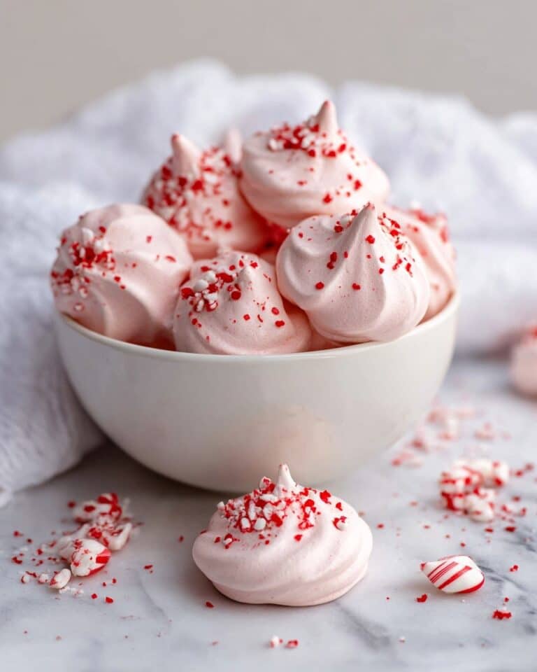 Peppermint Meringues Recipe