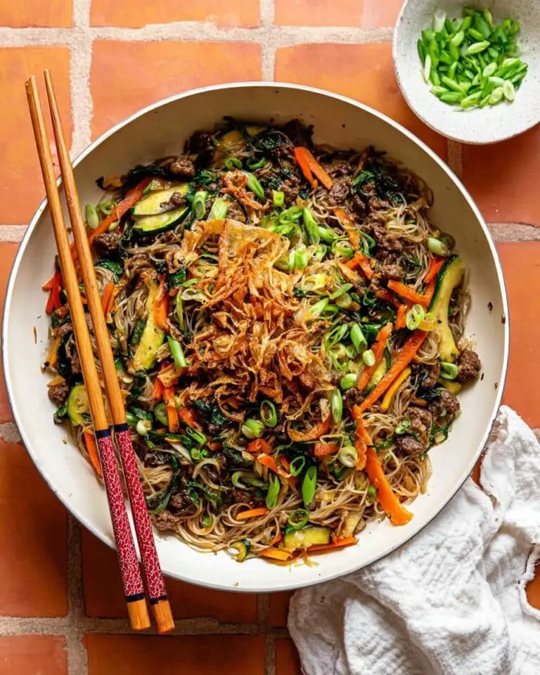 One Pan Glass Noodles with Ground Chicken and Veggies Recipe