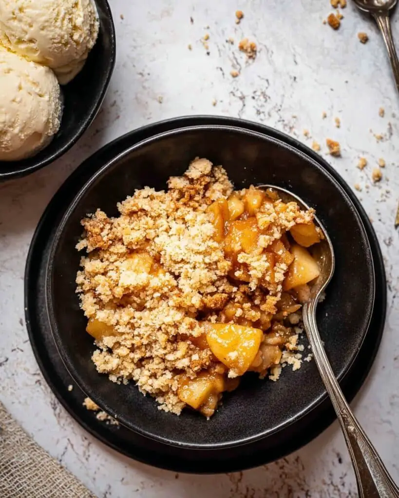 Pineapple Crumble with Cinnamon & Coconut Recipe