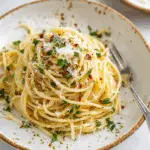 Spaghetti with Garlic and Olive Oil Recipe