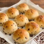 Norwegian Cardamom and Chocolate Chip Buns Recipe