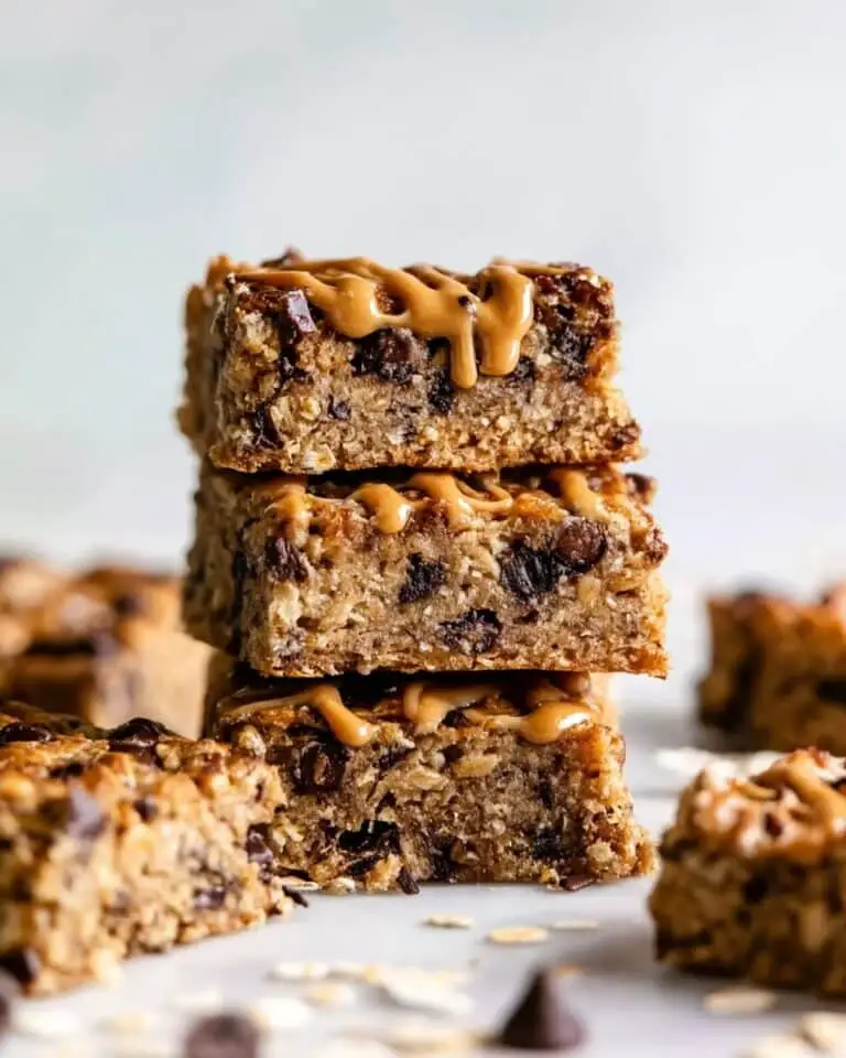 Peanut Butter Banana Chocolate Chip Oatmeal Bars Recipe