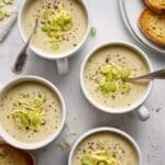 Roasted Garlic Cheddar Cauliflower Soup Recipe