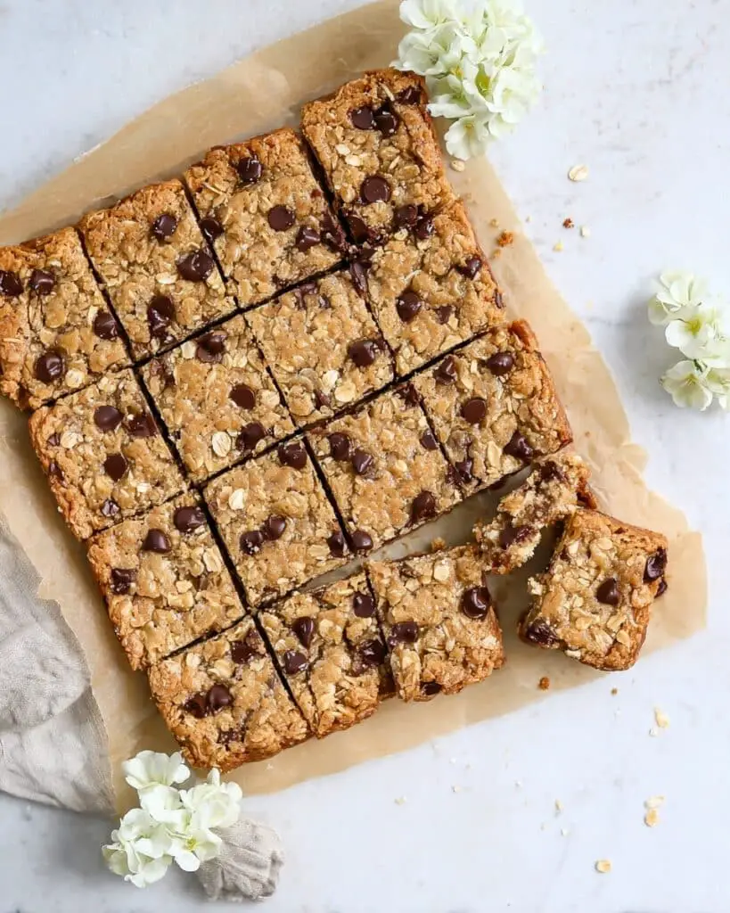 Oatmeal Chocolate Chip Bars Recipe