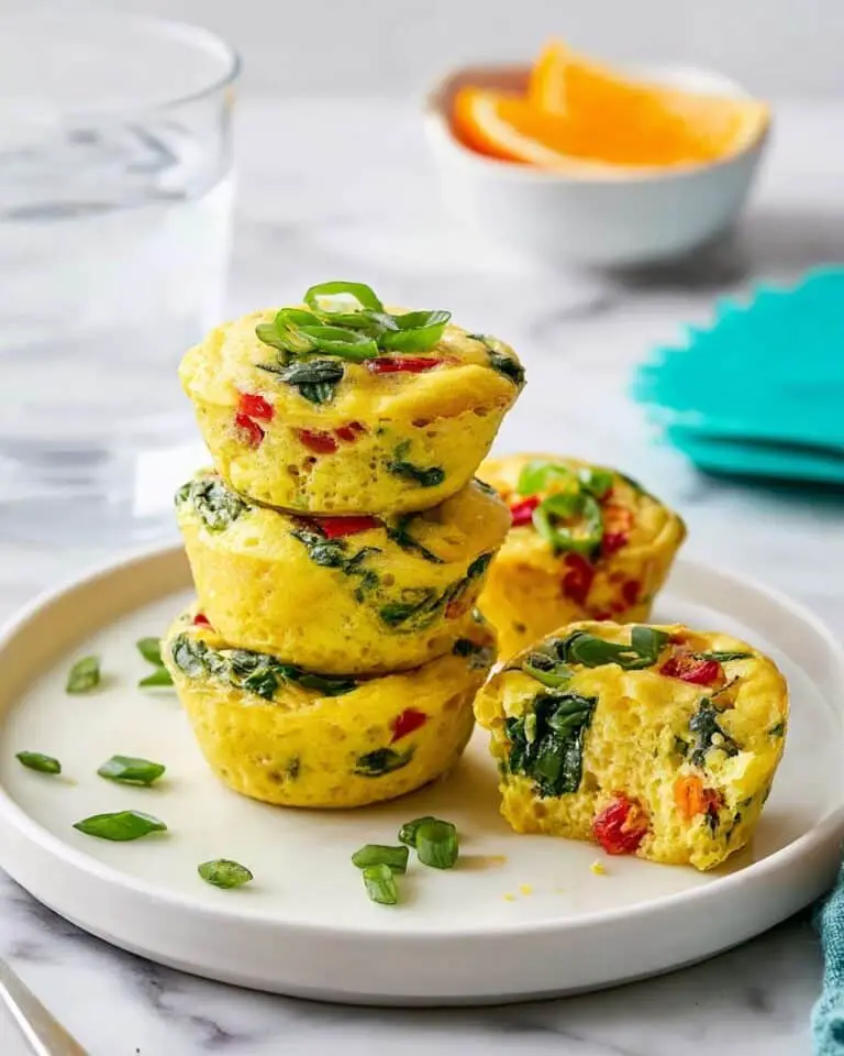 Spinach and Roasted Red Pepper Egg Bites Recipe