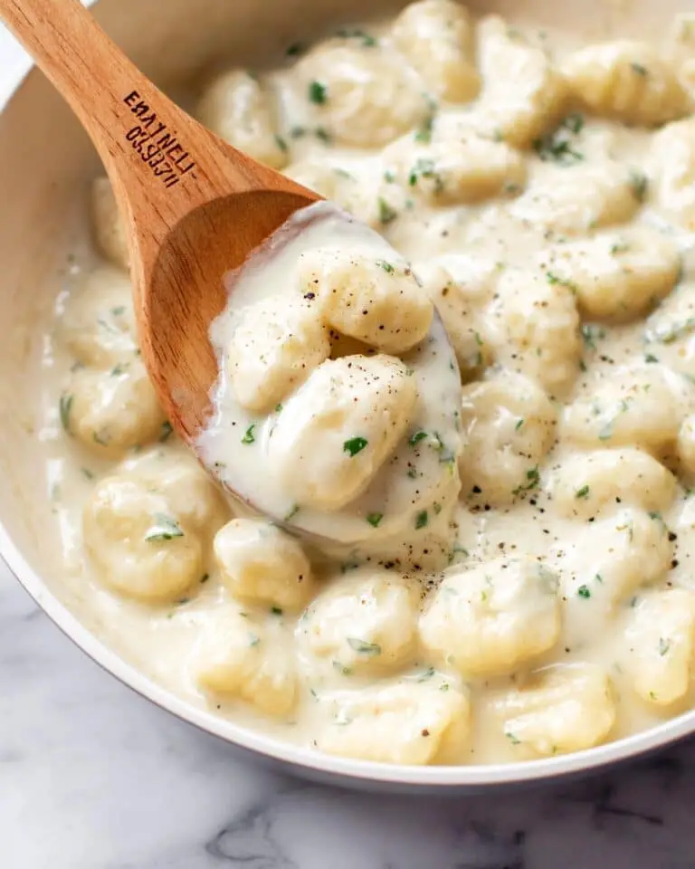 15 Minute Creamy Alfredo Gnocchi Recipe