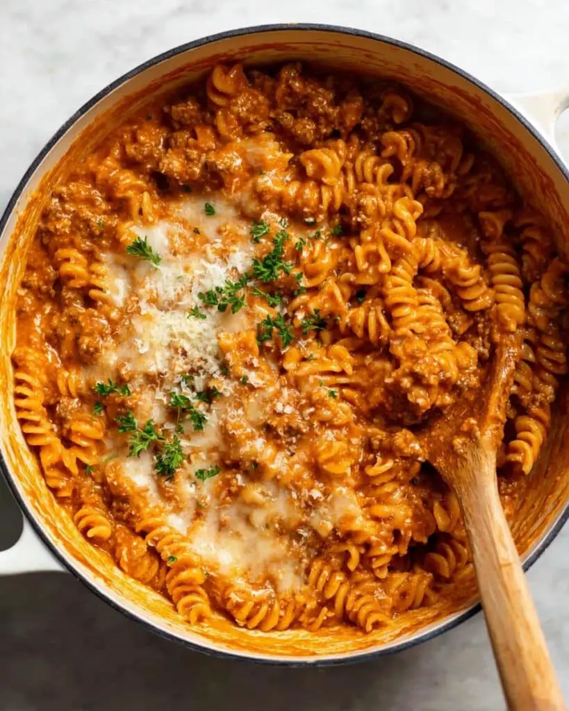 One Pot Creamy Tomato Beef Pasta Recipe